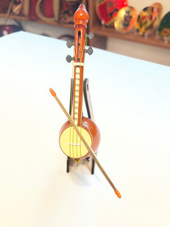 ماکت ساز کمانچه